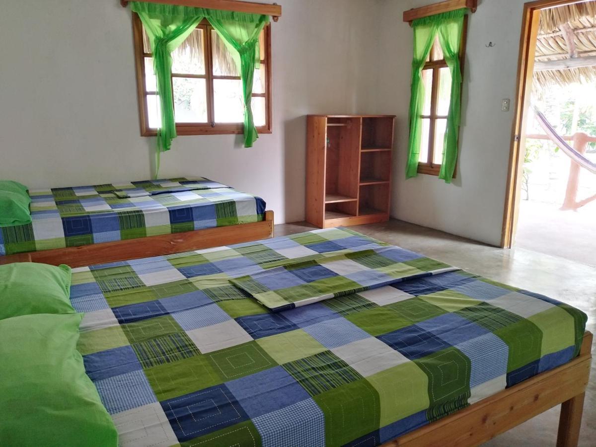 Bungalows Familiares Monterrico Luaran gambar