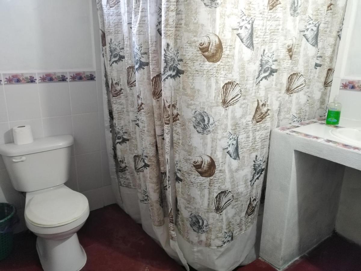 Bungalows Familiares Monterrico Luaran gambar